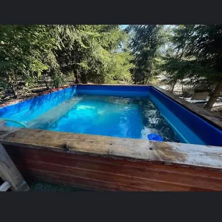 Botel Croaziera Exclusivista