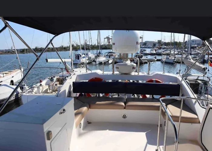 Croaziera Exclusivista 船上ホテル エフォリエ・ノルド